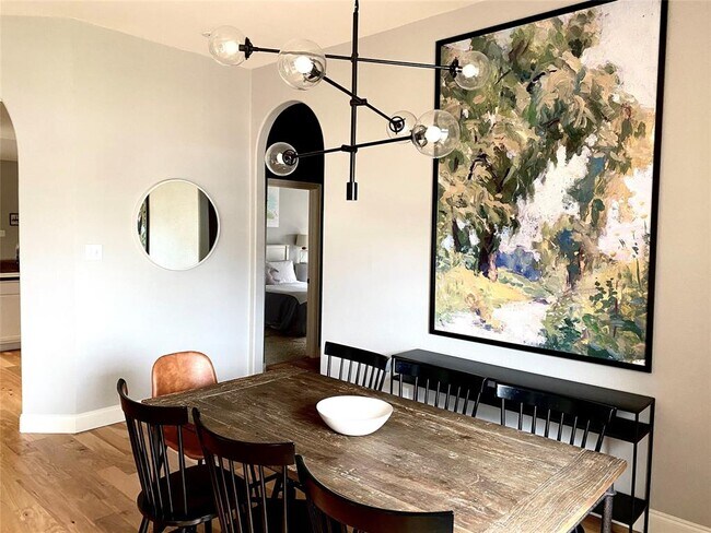 Building Photo - 1714 Cedar Elm Dr