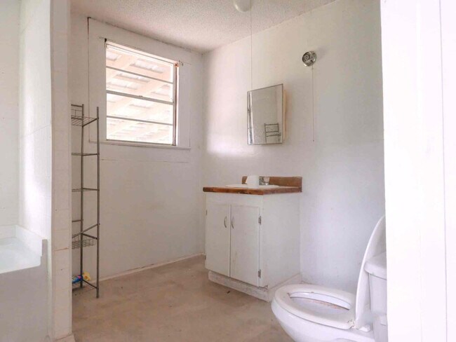 Foto del edificio - 215 N Magnolia St