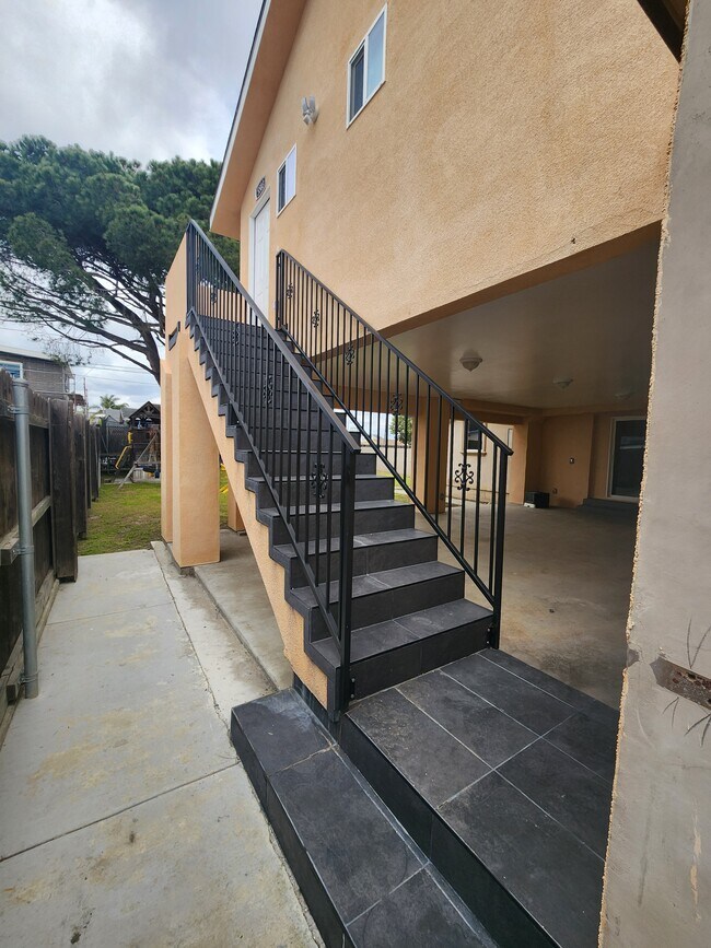 Foto del edificio - 5501 W 119th St