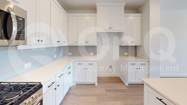 Building Photo - 1022 Bristleleaf Wy