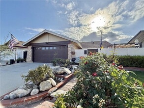 Building Photo - 18413 Winslow Pl