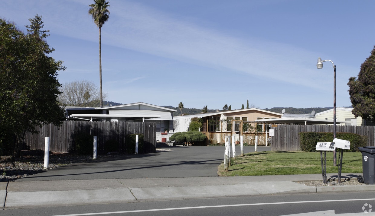 Salvador Mobile Estates - 4421 Solano Ave Napa, CA 94558 | Apartments.com