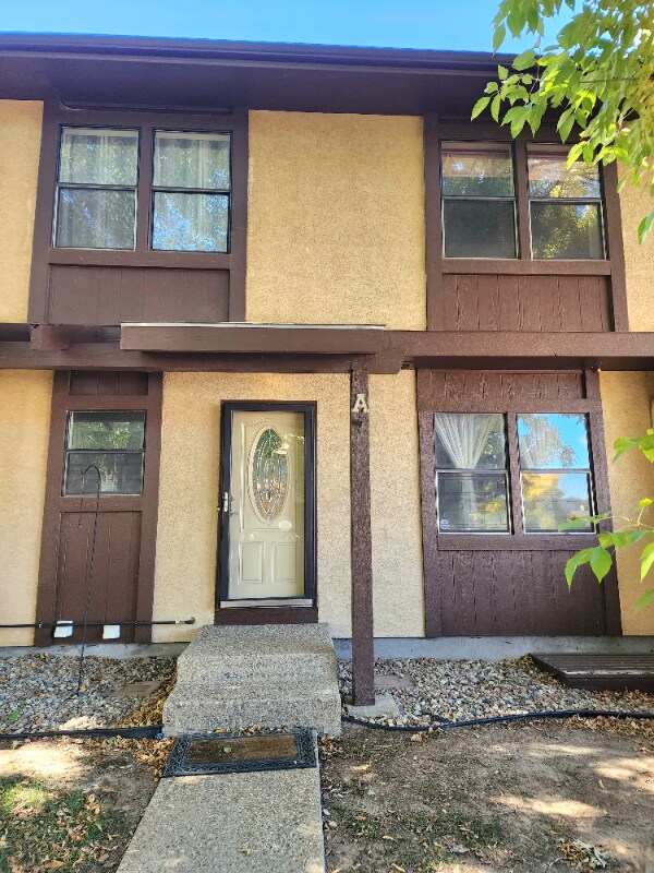 43 Glen Royal Dr, Pueblo, CO 81005 Townhome Rentals in Pueblo CO