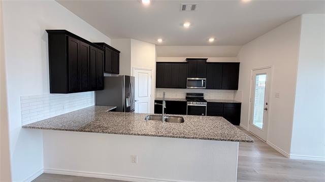 Foto del edificio - 631 Maverick St