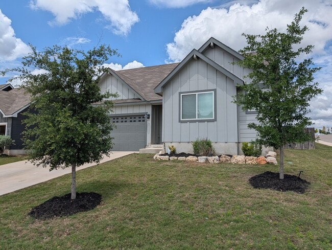 Photo - 5627 Jewel Curv House