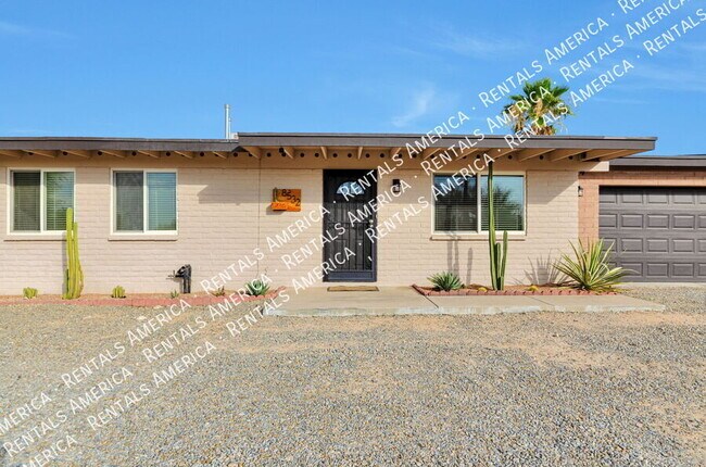 Foto del edificio - 8532 N Rancho Catalina Dr