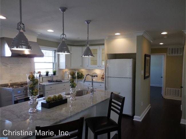 Foto del edificio - 5 br, 2 bath House - 532 King of Prussia Rd.
