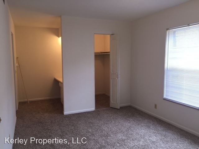 Foto del edificio - 1320 Sangamon Dr