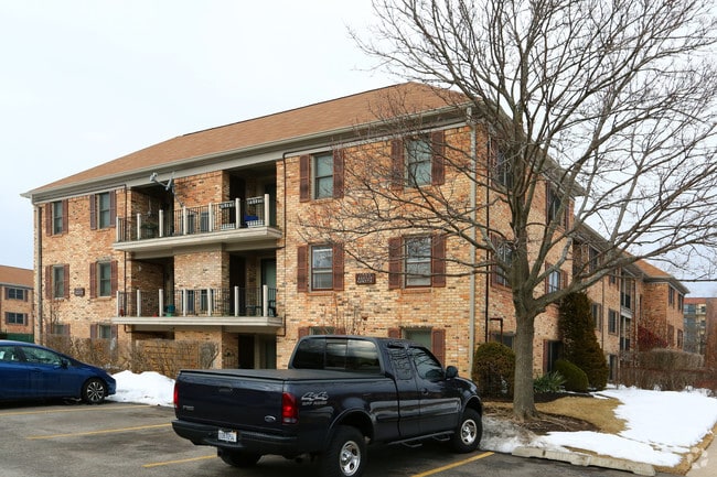 Building Photo - 1722-1756 Fayette Walk