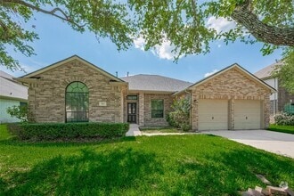 Building Photo - 301 Cedar Branch Dr