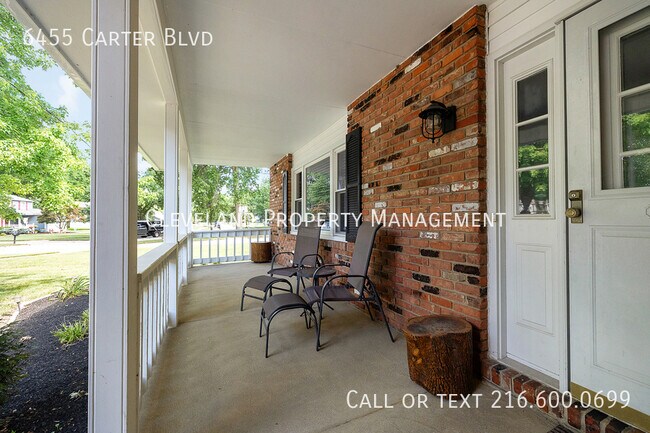 Foto del edificio - 6455 Carter Blvd