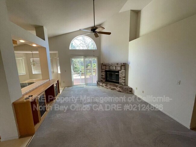 Building Photo - 119 Hop Ranch Road