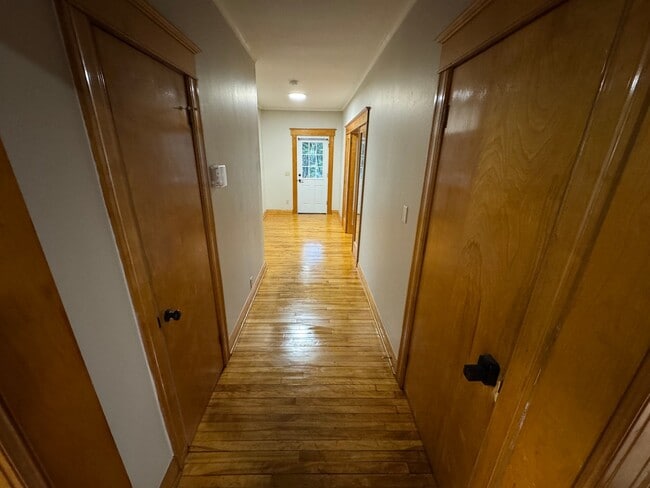 Building Photo - 81 Glover Rd