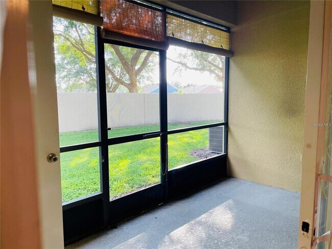 Foto del edificio - 3084 Ashland Ln N