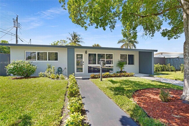 Foto del edificio - 1260 NE 3rd St