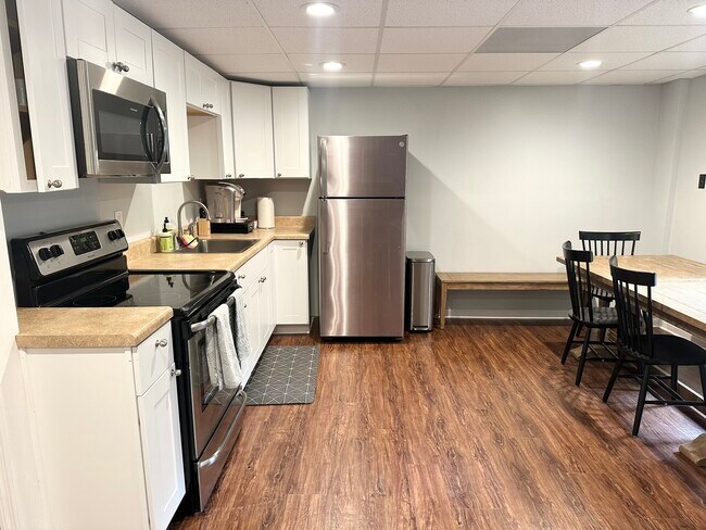 Foto del edificio - 250 Waterford Way