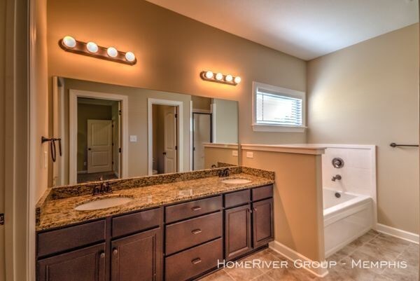 Building Photo - Beautiful Bartlett Home!