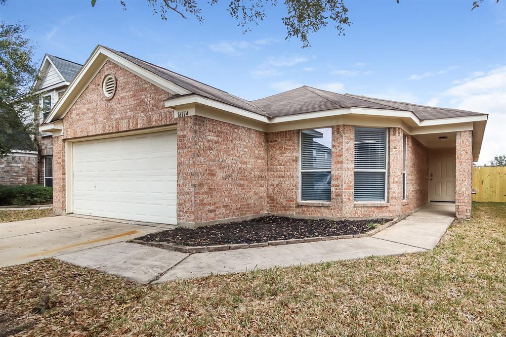 Primary Photo - 16114 Pin Oak Ridge St