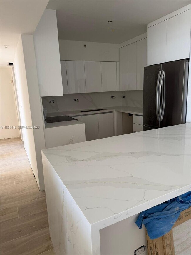 Foto del edificio - 1500 Bay Rd