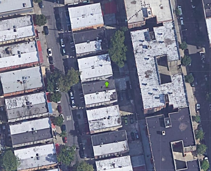 Primary Photo - 1150 Manor Ave