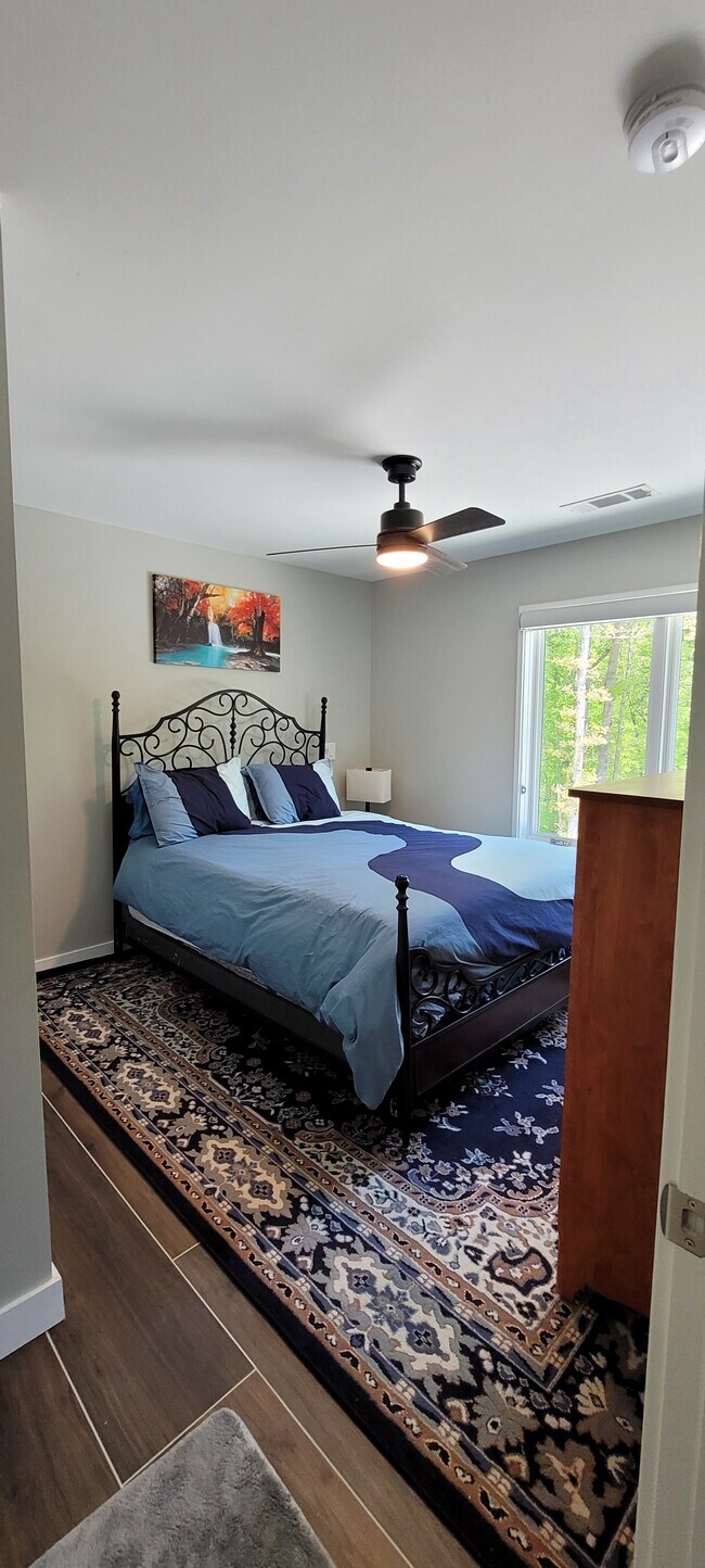 Foto del edificio - 6170 Saint James Ct