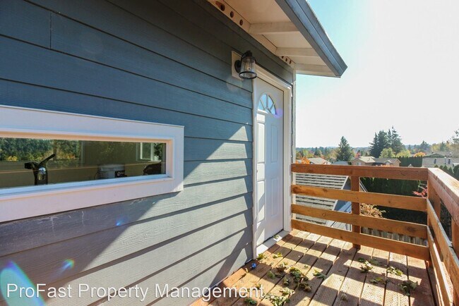 Building Photo - 1 br, 1 bath House - 1534 SE Chapman Ave.