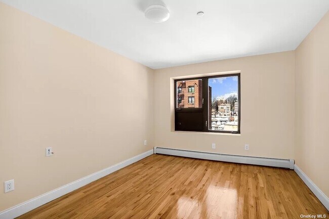 Foto del edificio - 170-19-170-89 89th Ave