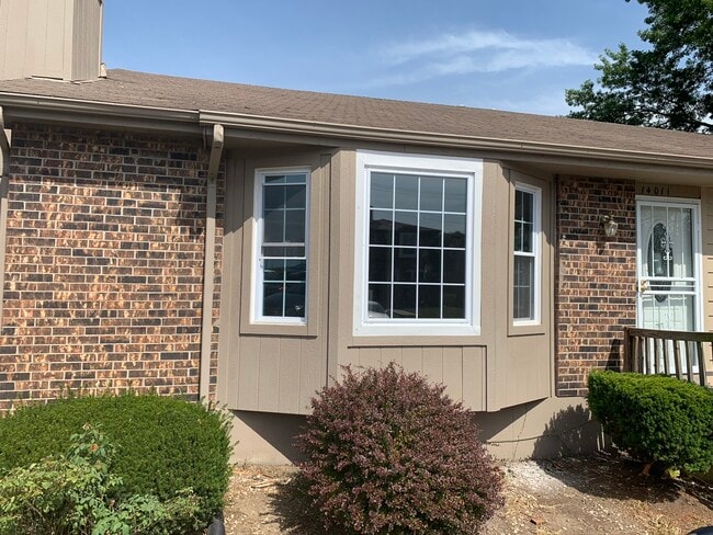 Building Photo - 14011 Dunbar Ct