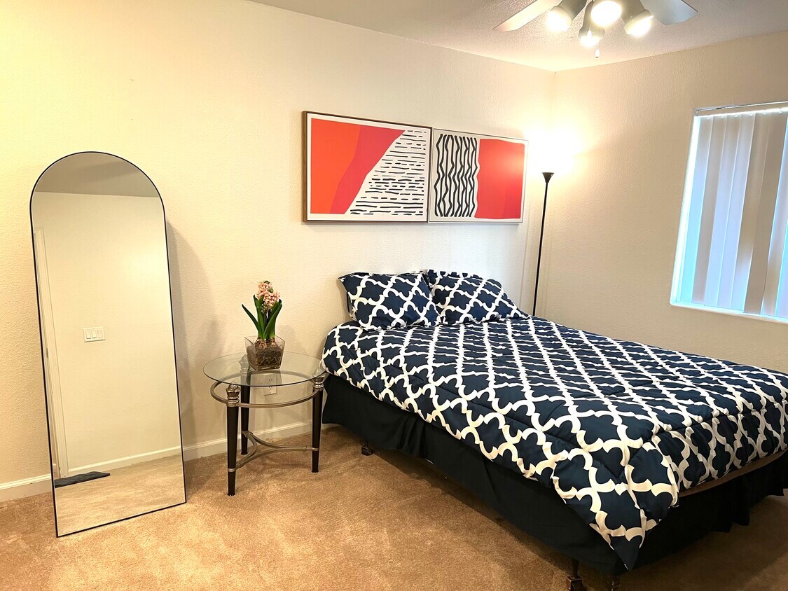 Clover on Cascade Apartments in Las Vegas, NV