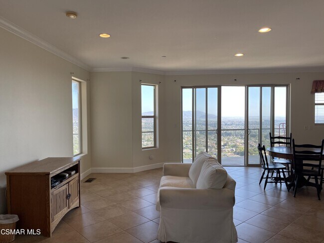 Foto del edificio - 660 Ocean View Dr