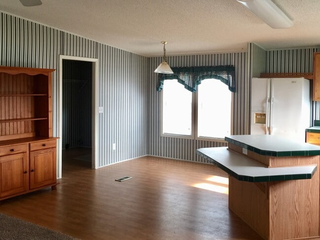 Building Photo - 629 Cypress Creek Rd