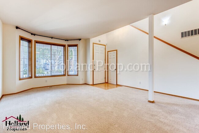 Building Photo - 5 br, 2.5 bath House - 12982 NW Hamel Drive