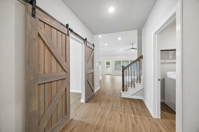 Building Photo - 21759 Thicket Point Ln