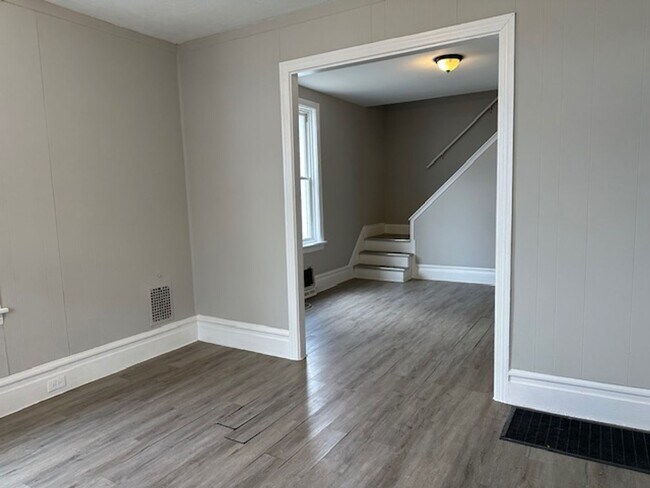 Foto del edificio - 6745 Somerset St