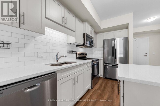 Photo du bâtiment - 118 Summersides Blvd