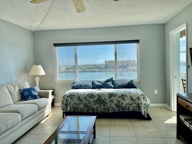 Foto del edificio - 4775 Cove Cir