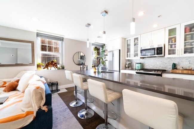 Foto del edificio - 126 Delaware Ave