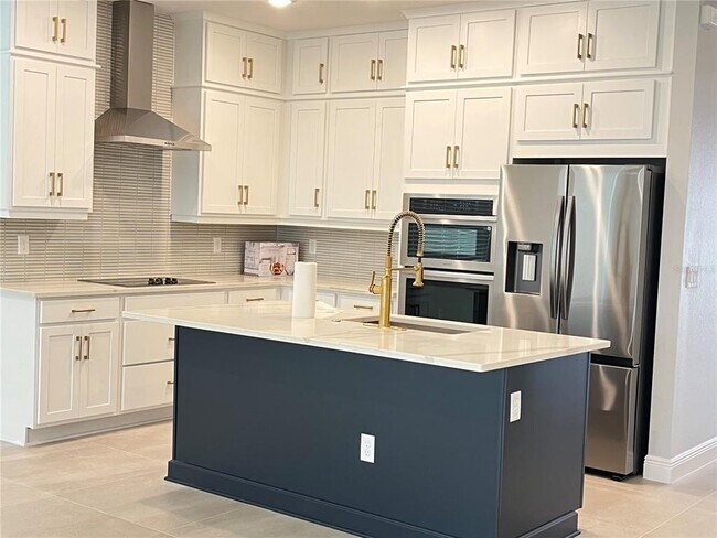 Building Photo - 4836 Shady Pnes Dr