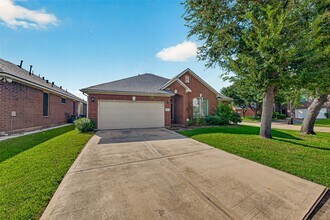 Building Photo - 10802 Warner Hollow Ct