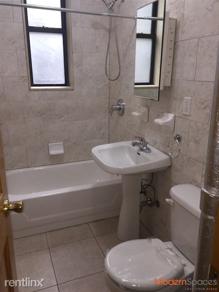 Building Photo - 3015 37th St