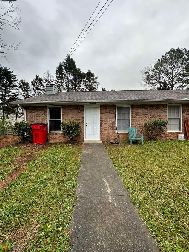 8132 Magnolia Dr, Jonesboro, GA 30238 Townhome Rentals in Jonesboro GA