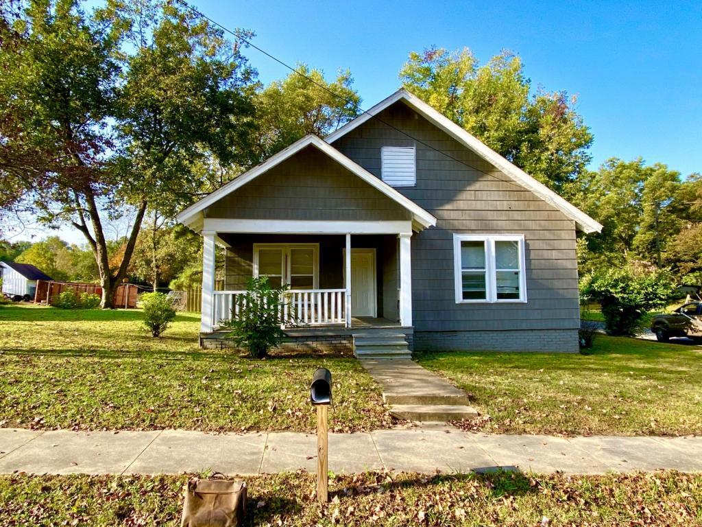 Foto del edificio - 1071 Moore St. Milan, TN 38358