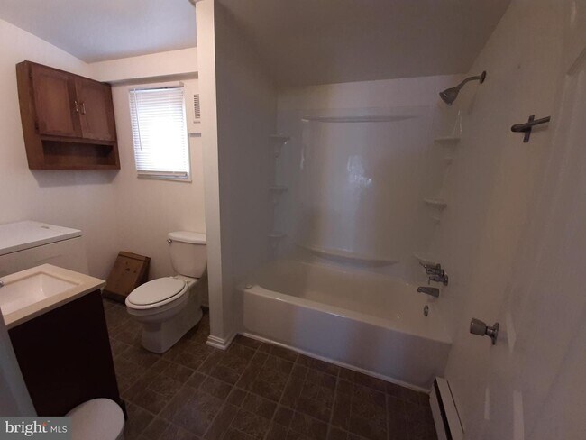 Foto del edificio - 107 E Pall Mall St