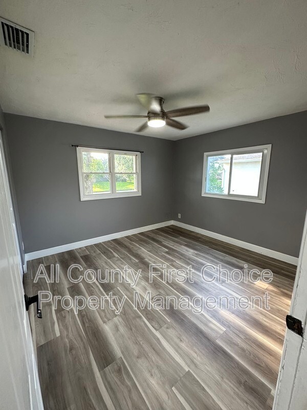 Building Photo - 9516 53rd Way