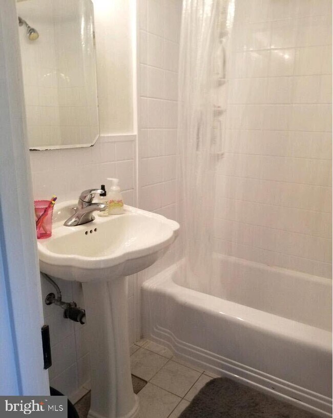 Foto del edificio - 33 Maple St