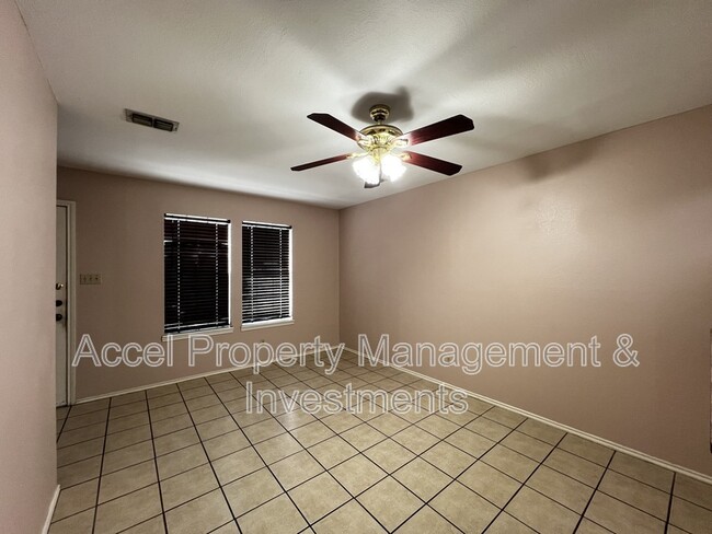 Building Photo - 1209 Keralum Ave