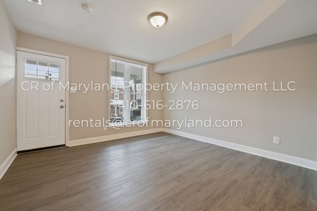 Building Photo - WAITLIST APPLICATIONS ONLY