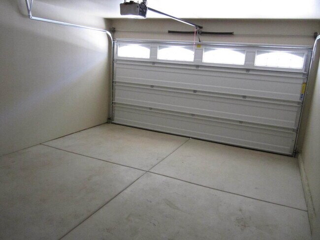 Foto del edificio - Charming 3 Story Town Home for Rent