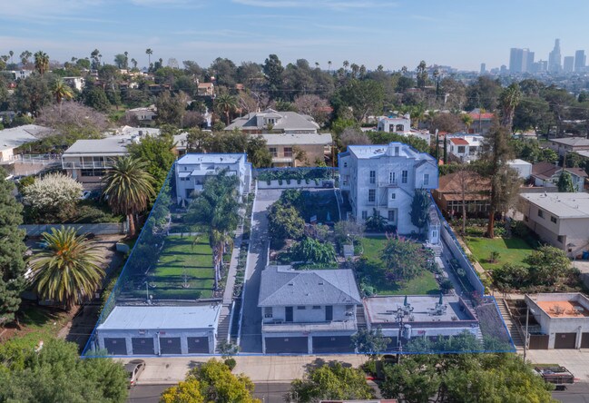 Foto del edificio - 764-776 Hyperion Ave
