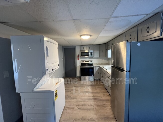 Building Photo - 10669 Jonestown Rd